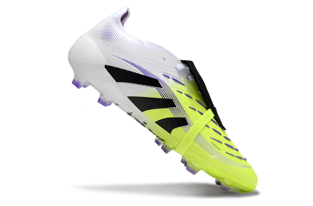 Adidas Predator com Atacadores