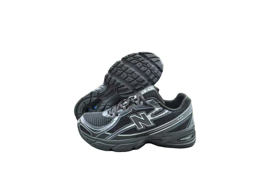 New Balance 740