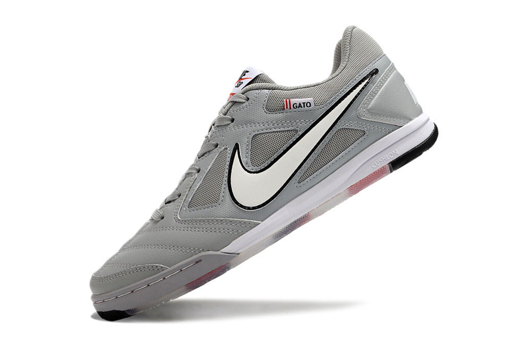 SAPATILHAS NIKE SB GATO SUPREME