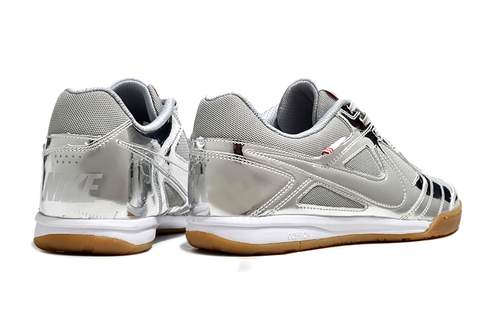 SAPATILHAS NIKE SB GATO SUPREME