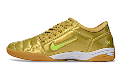 Sapatilha Nike Total 90