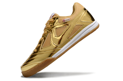 SAPATILHAS NIKE SB GATO SUPREME