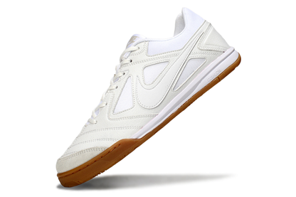 SAPATILHAS NIKE SB GATO SUPREME