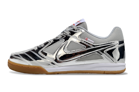 SAPATILHAS NIKE SB GATO SUPREME