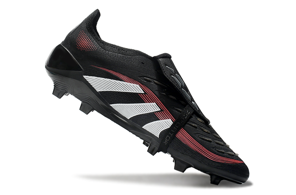 Adidas Predator com Atacadores
