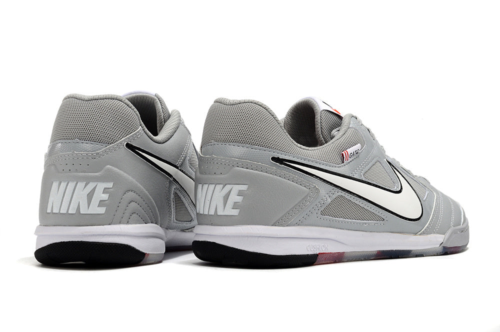 SAPATILHAS NIKE SB GATO SUPREME