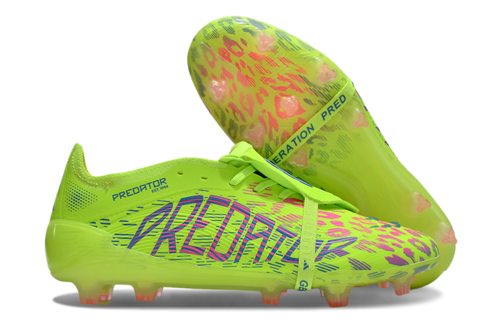 Adidas Predator com Atacadores