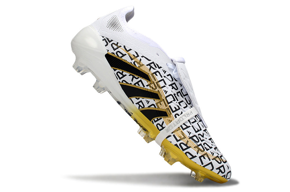 Adidas Predator com Atacadores