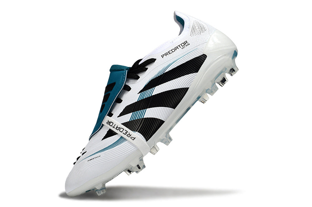 Adidas Predator com Atacadores
