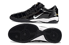Sapatilha Nike Total 90