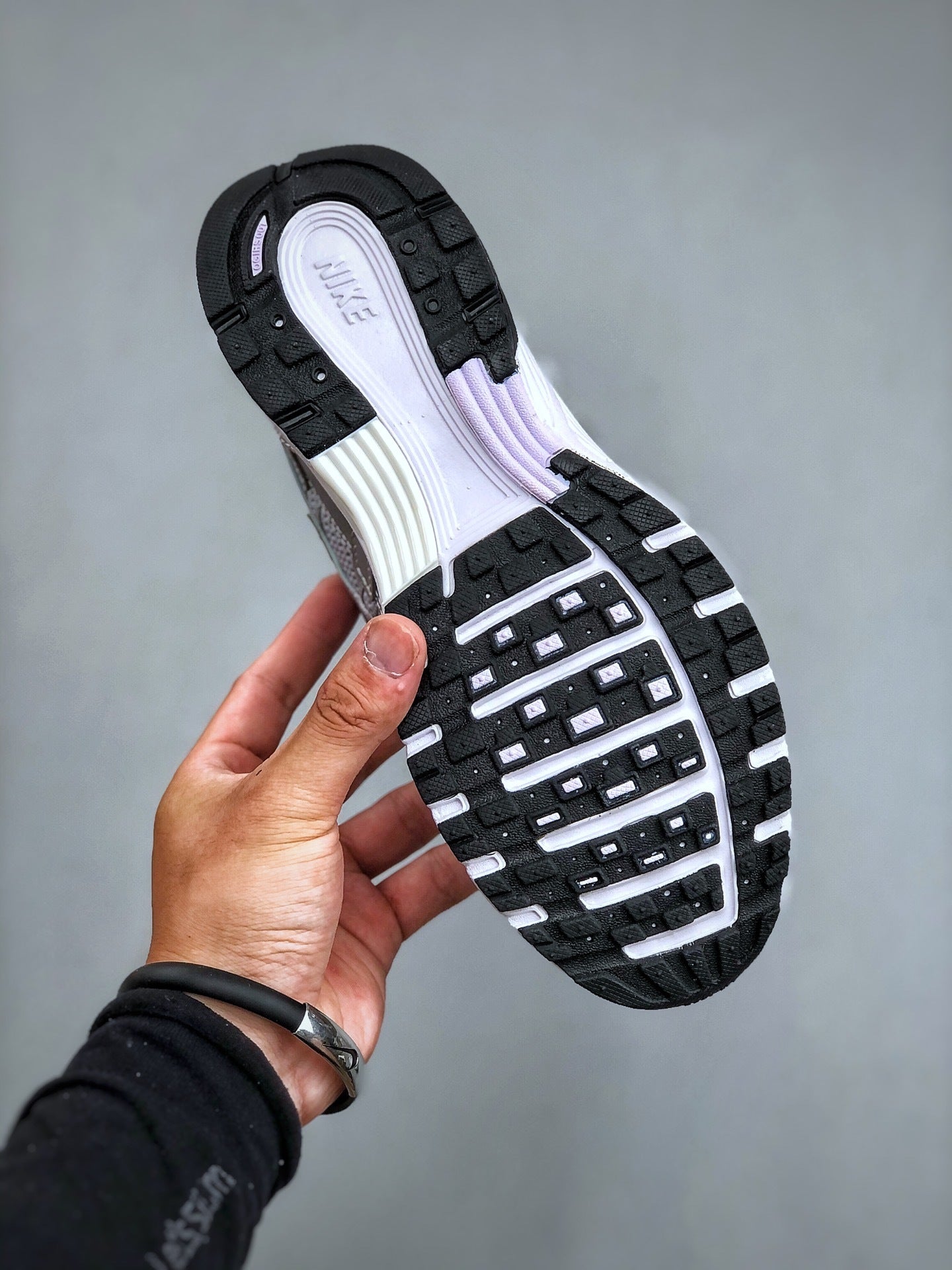 Nike P-6000
