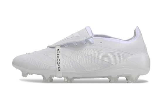 Adidas Predator com Atacadores