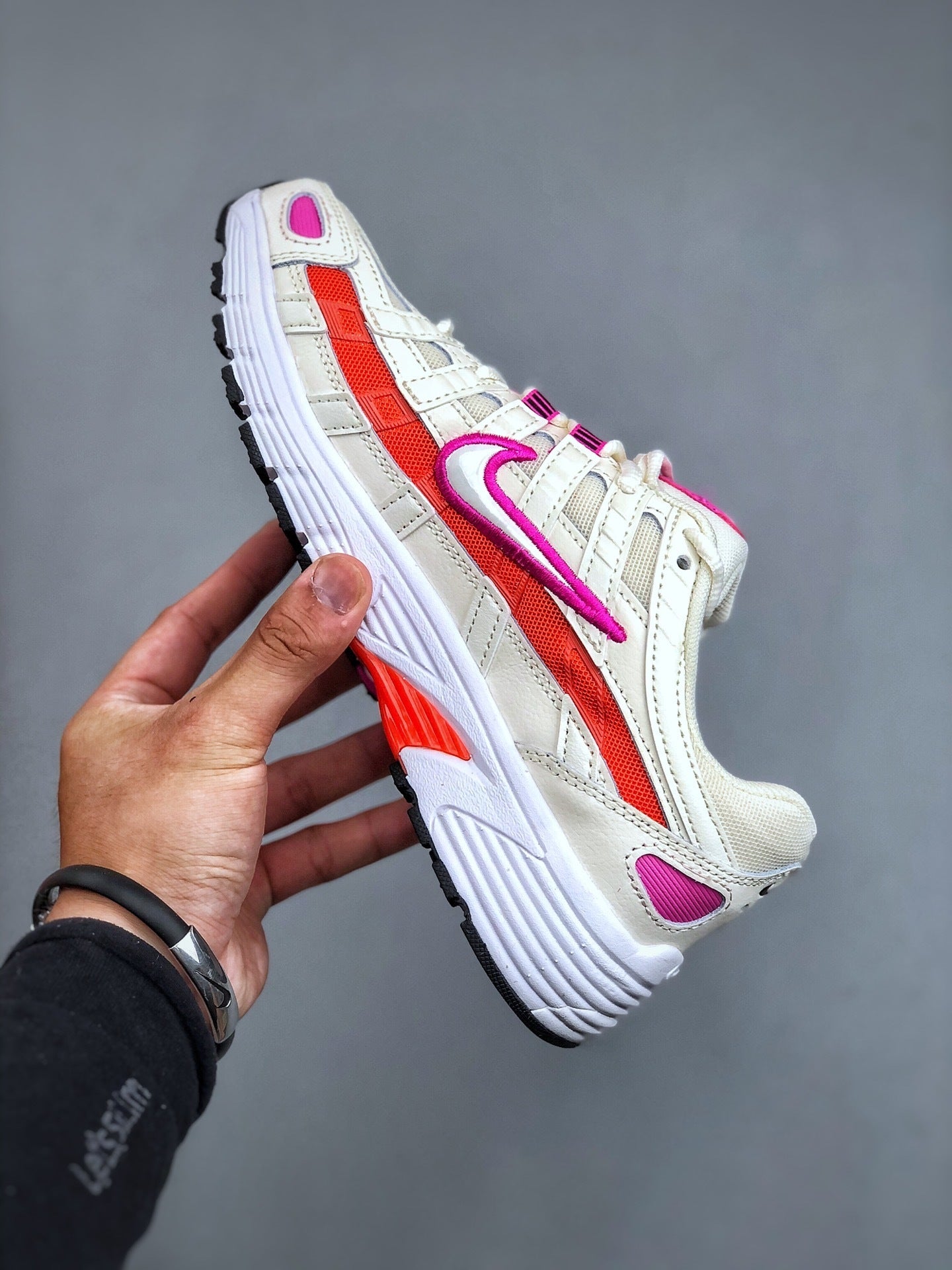 Nike P-6000