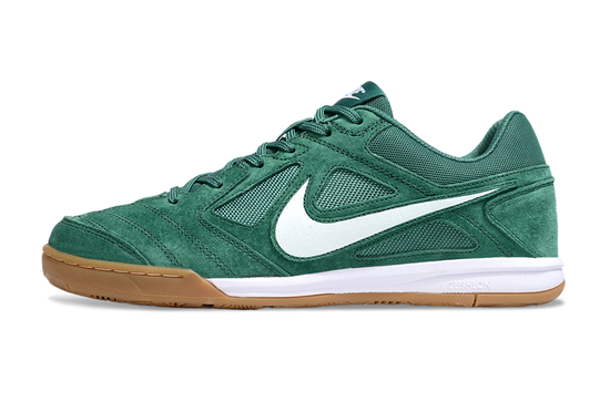 SAPATILHAS NIKE SB GATO SUPREME