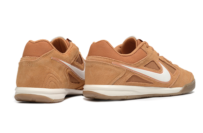 SAPATILHAS NIKE SB GATO SUPREME