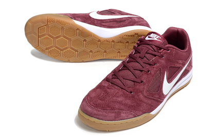 SAPATILHAS NIKE SB GATO SUPREME