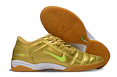 Sapatilha Nike Total 90