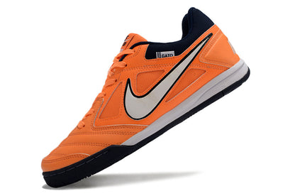 SAPATILHAS NIKE SB GATO SUPREME