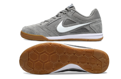 SAPATILHAS NIKE SB GATO SUPREME
