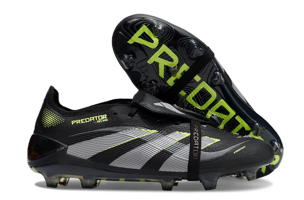 Adidas Predator com Atacadores
