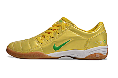 Sapatilha Nike Total 90