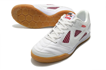 SAPATILHAS NIKE SB GATO SUPREME