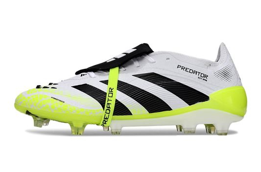 Adidas Predator com Atacadores