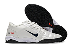 Sapatilha Nike Total 90